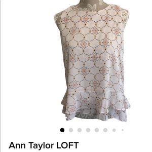 Loft cream w/ black sleeveless top